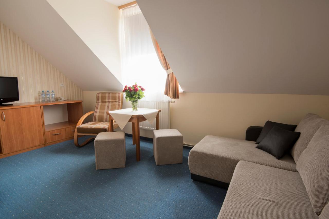 Hotel Daria Tychy Esterno foto