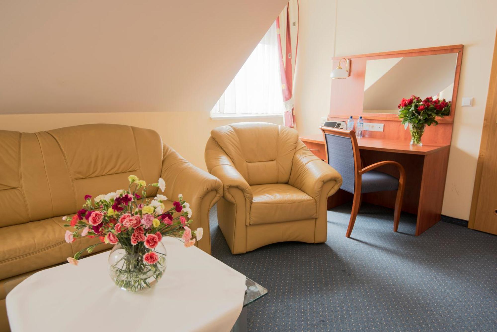 Hotel Daria Tychy Esterno foto