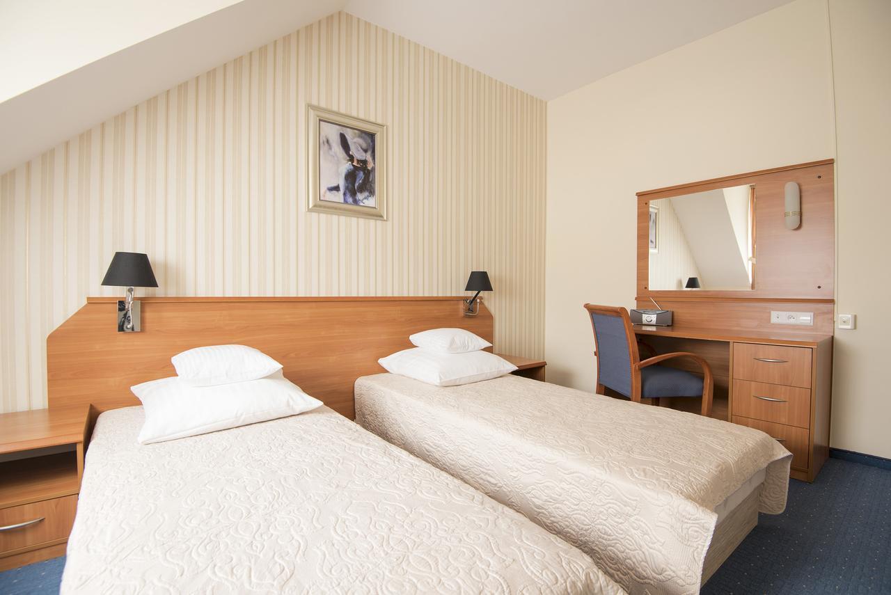 Hotel Daria Tychy Esterno foto